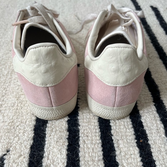 ADIDAS GAZELLES SIZE 6.5 LIKE NEW - Picture 6 of 7